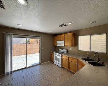 4248 Dixieland Court - Photo Thumbnail 6