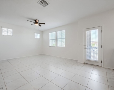 633 Sedum Avenue - Photo Thumbnail 2