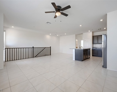 633 Sedum Avenue - Photo Thumbnail 4