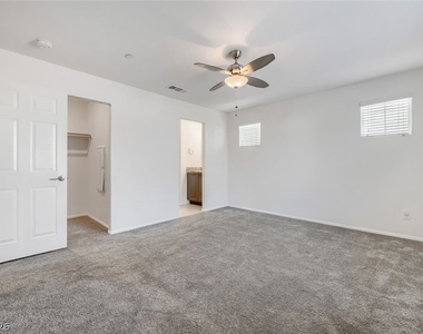 633 Sedum Avenue - Photo Thumbnail 11