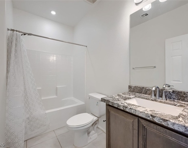 633 Sedum Avenue - Photo Thumbnail 17