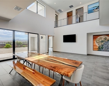 124 Still Shores Street - Photo Thumbnail 11