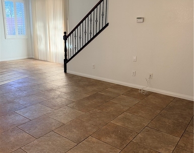57 Wood Cliff Avenue - Photo Thumbnail 6