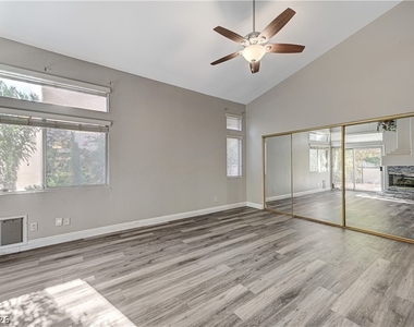9409 Calico Garden Avenue - Photo Thumbnail 20