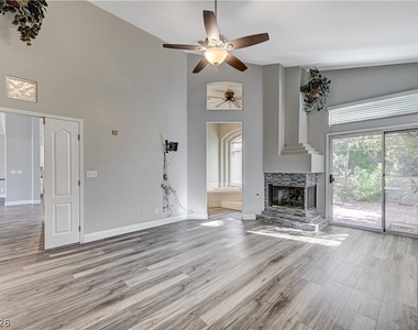 9409 Calico Garden Avenue - Photo Thumbnail 18