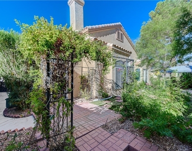 9409 Calico Garden Avenue - Photo Thumbnail 45