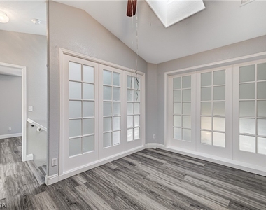 9409 Calico Garden Avenue - Photo Thumbnail 30