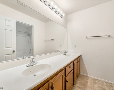381 Red Snap Dragon Lane - Photo Thumbnail 19