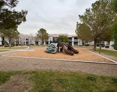 7255 W Sunset Road - Photo Thumbnail 16