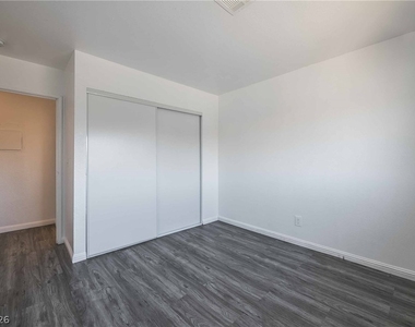 4721 Cessna Avenue - Photo Thumbnail 16