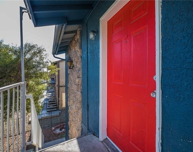 4721 Cessna Avenue - Photo Thumbnail 1