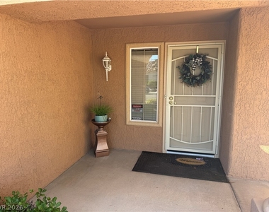 2449 Desert Glen Drive - Photo Thumbnail 4