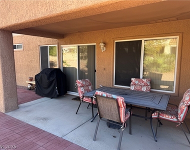 2449 Desert Glen Drive - Photo Thumbnail 3