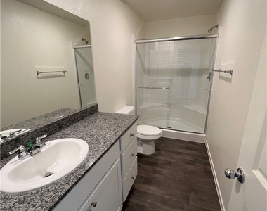 1112 Ruby Sparrow Street - Photo Thumbnail 20