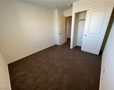 1112 Ruby Sparrow Street - Photo Thumbnail 25