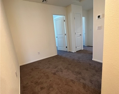1112 Ruby Sparrow Street - Photo Thumbnail 16