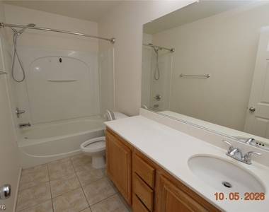 6225 Murphys Windmill Avenue - Photo Thumbnail 18