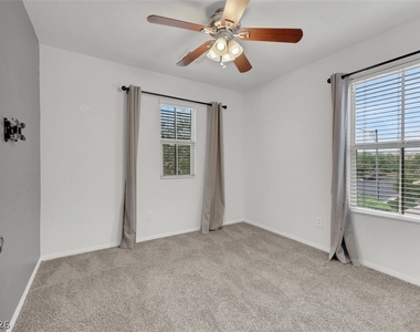 7830 Shingle Beach Street - Photo Thumbnail 11