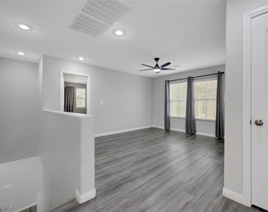 7830 Shingle Beach Street - Photo Thumbnail 9