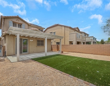 7830 Shingle Beach Street - Photo Thumbnail 17