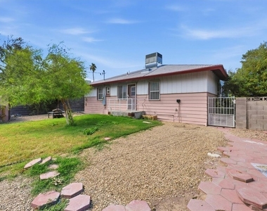 427 S 16th Street - Photo Thumbnail 20