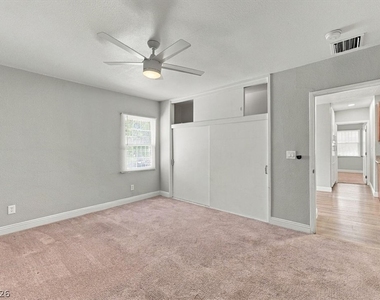 427 S 16th Street - Photo Thumbnail 9