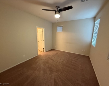933 Aspen Cliff Drive - Photo Thumbnail 7