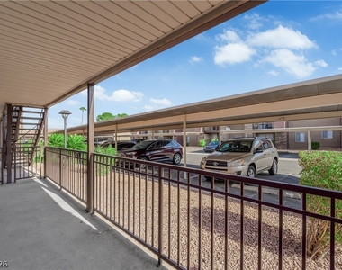 5386 River Glen Drive - Photo Thumbnail 27