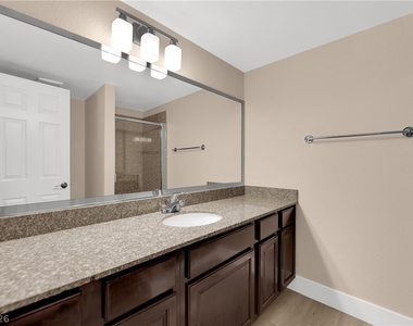 5386 River Glen Drive - Photo Thumbnail 7