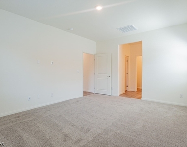 1691 Douglas Creek Street - Photo Thumbnail 22