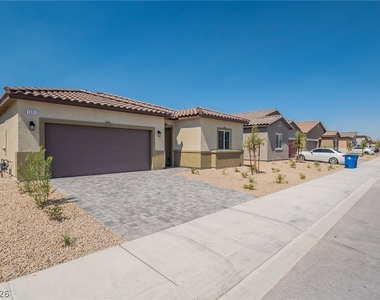 1691 Douglas Creek Street - Photo Thumbnail 1