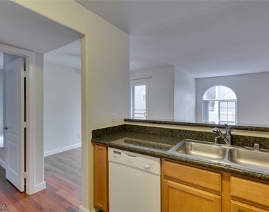 9325 W Desert Inn Road - Photo Thumbnail 22