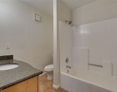 9325 W Desert Inn Road - Photo Thumbnail 25