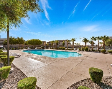 5230 Steep Cliffs Avenue - Photo Thumbnail 41