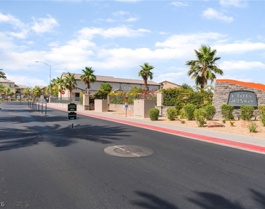 5230 Steep Cliffs Avenue - Photo Thumbnail 36
