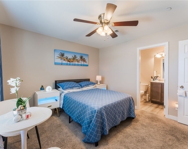 5230 Steep Cliffs Avenue - Photo Thumbnail 21