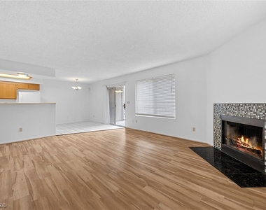 1575 W Warm Springs Road - Photo Thumbnail 5