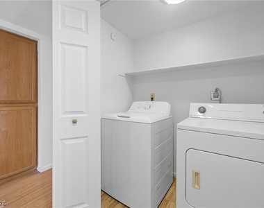 1575 W Warm Springs Road - Photo Thumbnail 19