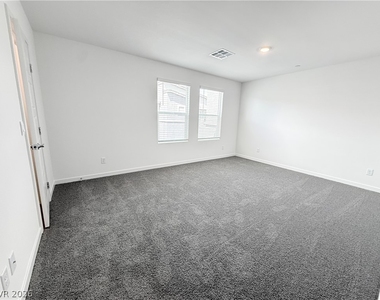9844 Maple Pass Avenue - Photo Thumbnail 11