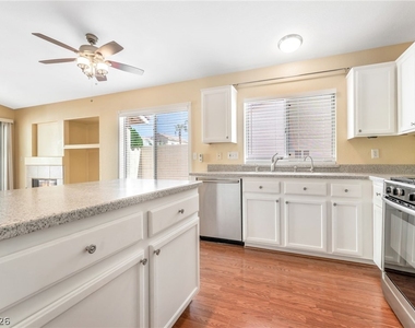 3124 Bayliner Avenue - Photo Thumbnail 13