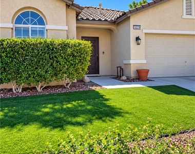 10279 Queensbury Avenue - Photo Thumbnail 1
