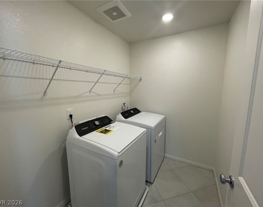 3624 Bitonto Lane - Photo Thumbnail 21