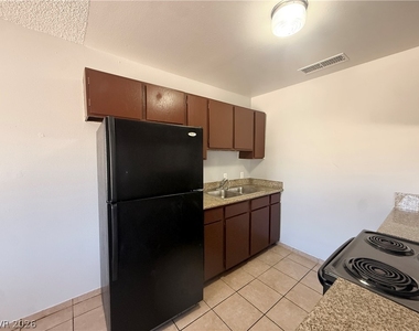 1405 N 22nd Street - Photo Thumbnail 4