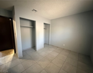 1405 N 22nd Street - Photo Thumbnail 8