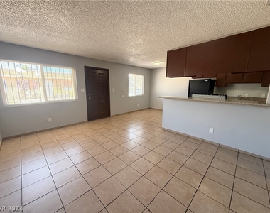 1405 N 22nd Street - Photo Thumbnail 1