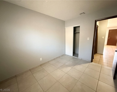1405 N 22nd Street - Photo Thumbnail 12