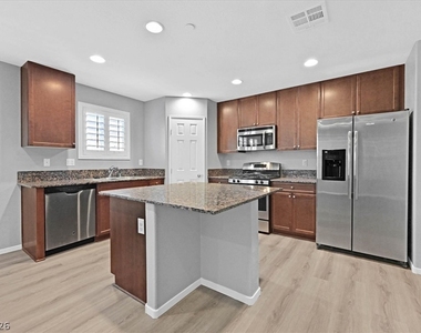 4650 Ranch House Road - Photo Thumbnail 4