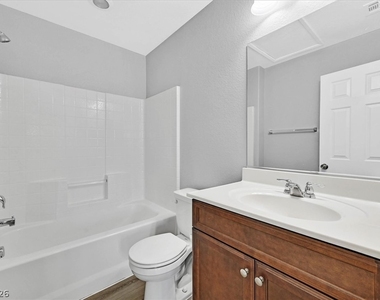 4650 Ranch House Road - Photo Thumbnail 17