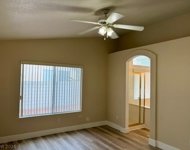 1988 Antelope Hill Court - Photo Thumbnail 7