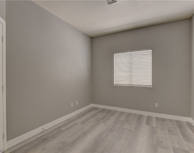 7456 Oatman Lane - Photo Thumbnail 19